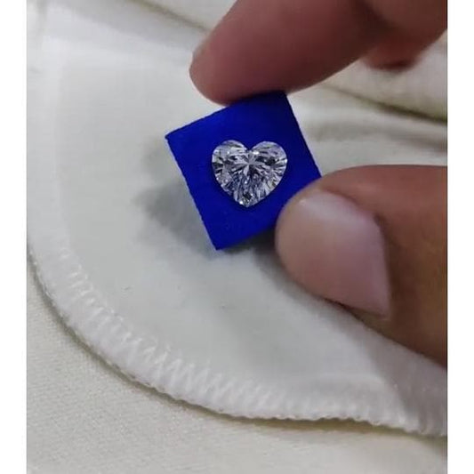 Heart Lab Grown Diamond: 1.51 CT D/VS1 IGI Certified
