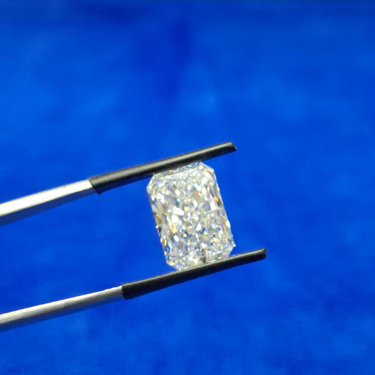 2.03 CT Radiant Cut Lab Grown Diamond: EF/VS Loose Diamond