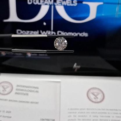 IGI Certified 2.01 CT Lab Grown Diamond: Round Brilliant Cut E VVS2