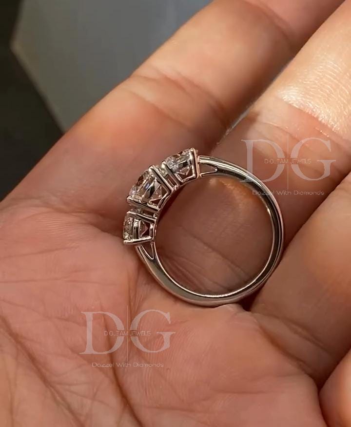 IGI Certified Lab Grown Diamond Engagement Ring - Three Stone Promise