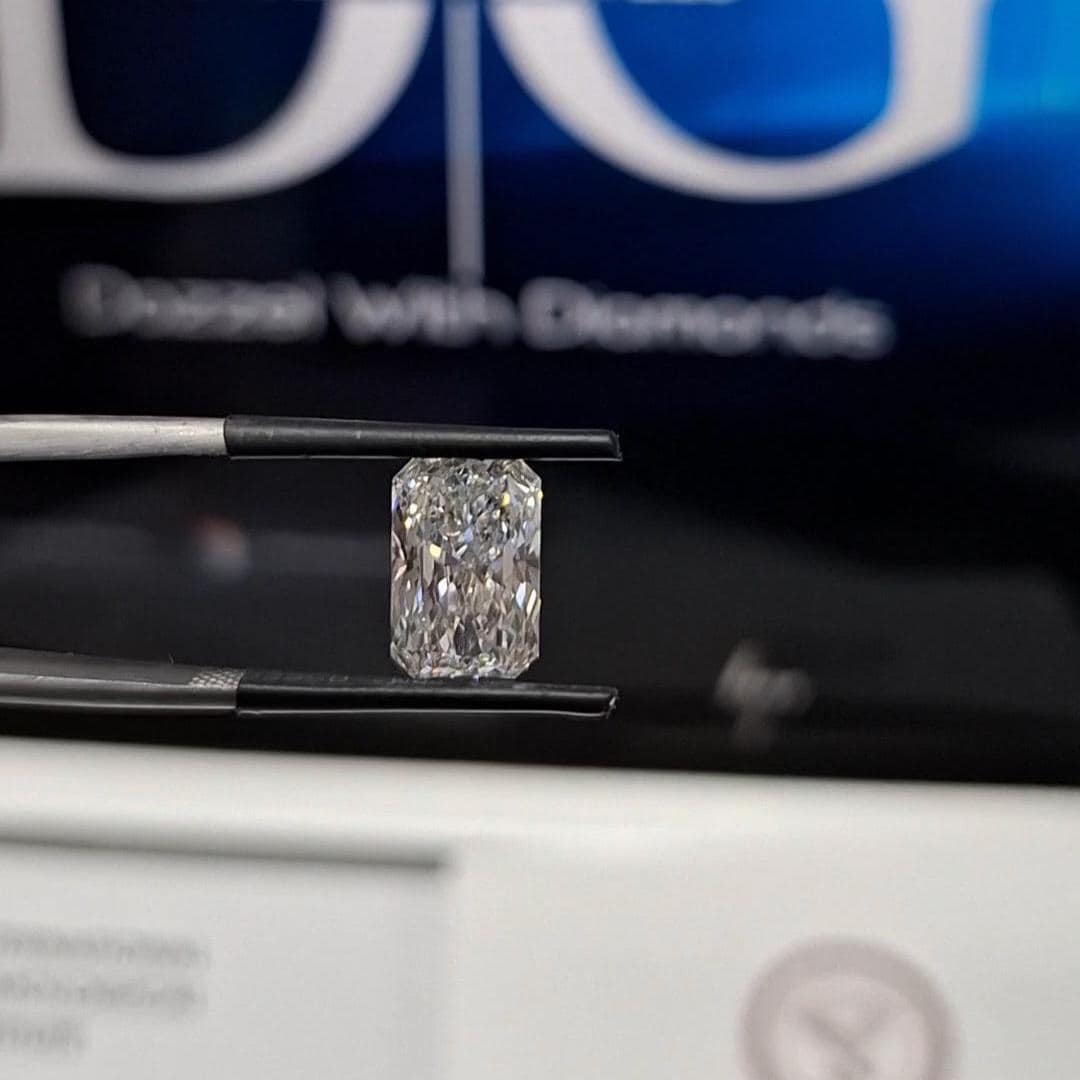 1.02 CT Radiant Cut Lab Grown Diamond: EF/VS Loose Diamond