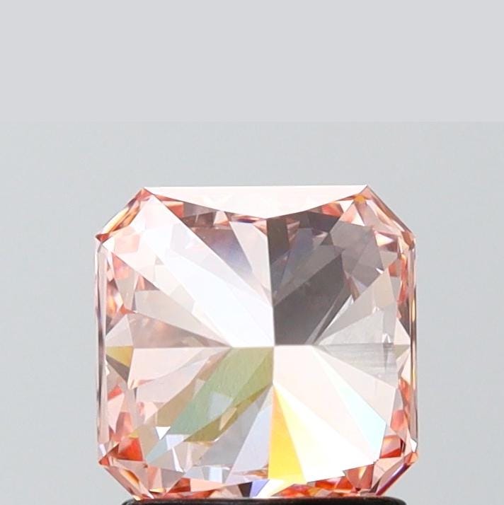 SQ.Radiant 3.00ct Fancy Vivid Pink VS1, Loose Lab Grown Diamond - With IGI Certificate