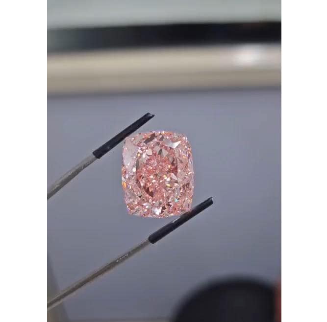 Cushion 2.00ct Fancy Intense Pink VS2, Loose Lab Grown Diamond, IGI Certified