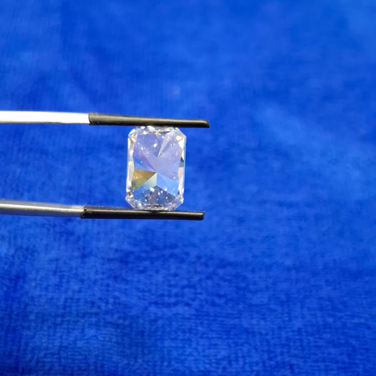 2.03 CT Radiant Cut Lab Grown Diamond: EF/VS Loose Diamond