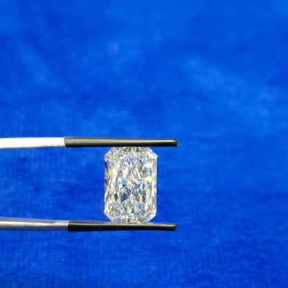 2.03 CT Radiant Cut Lab Grown Diamond: EF/VS Loose Diamond