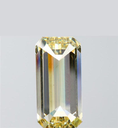 Emerald 7.00ct Fancy Intense Yellow VS2, IGI Certified, Lab grown Diamond