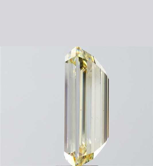 Emerald 7.00ct Fancy Intense Yellow VS2, IGI Certified, Lab grown Diamond