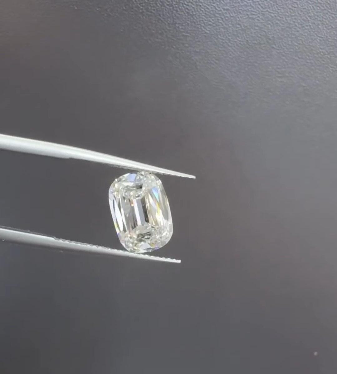 1.01 Carat Old Miner Cushion Cut Lab Grown Diamond F VS1 IGI Certified Antique Style