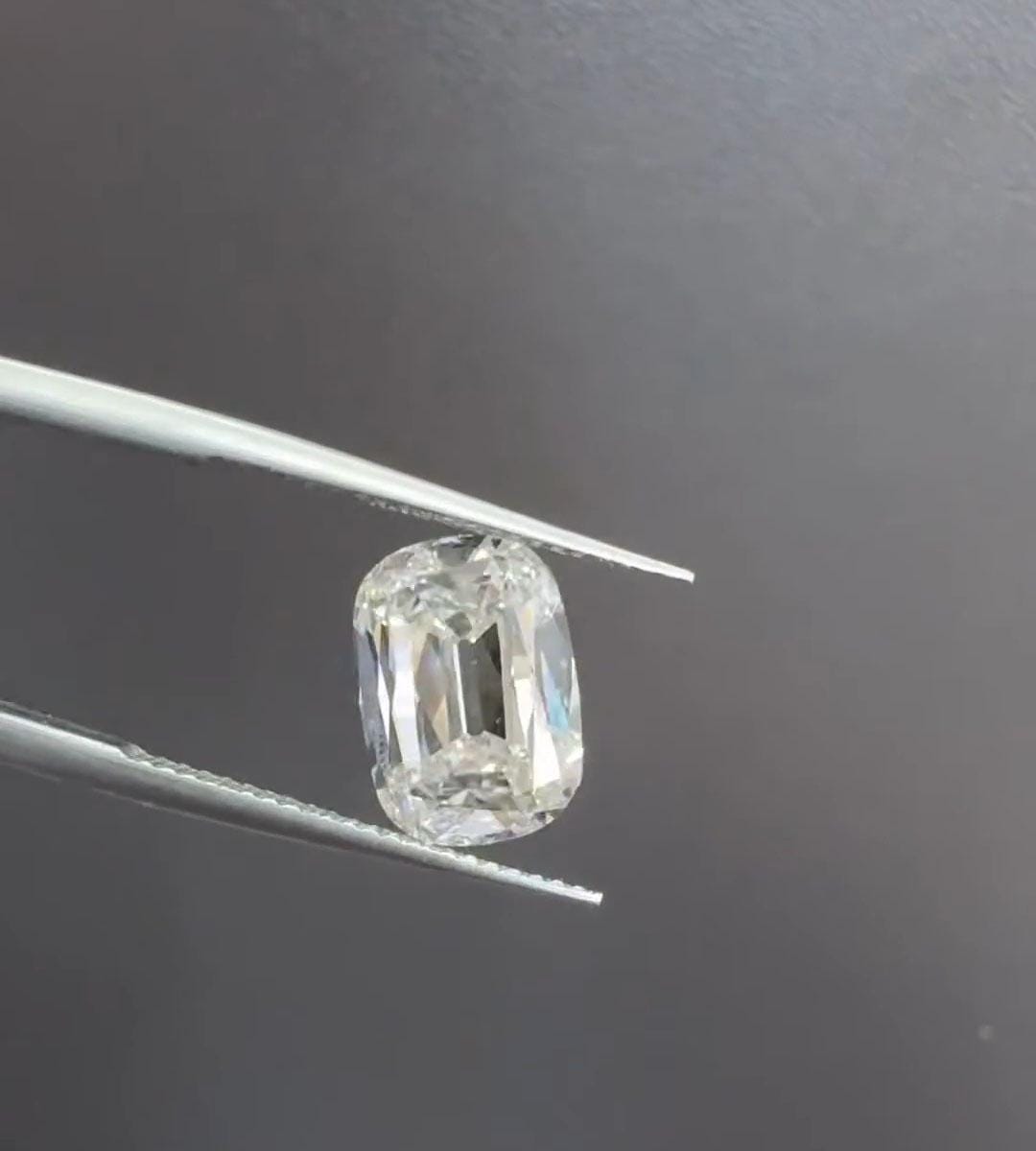 1.01 Carat Old Miner Cushion Cut Lab Grown Diamond F VS1 IGI Certified Antique Style