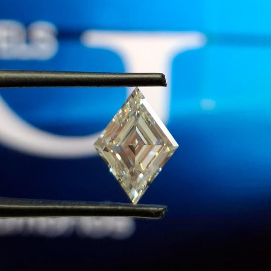 Lozenge Cut 2.06ct D VS1, IGI Certified, Loose Lab Grown Diamond Custom Ring