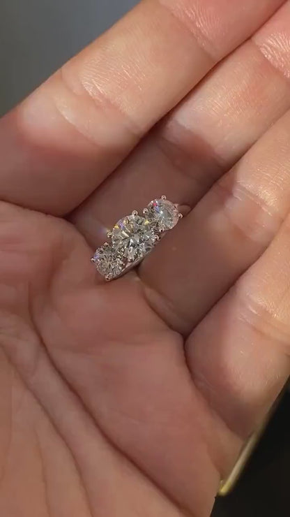 IGI Certified Lab Grown Diamond Engagement Ring - Three Stone Promise